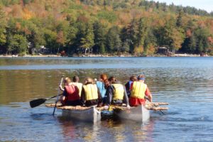 Canoe raft